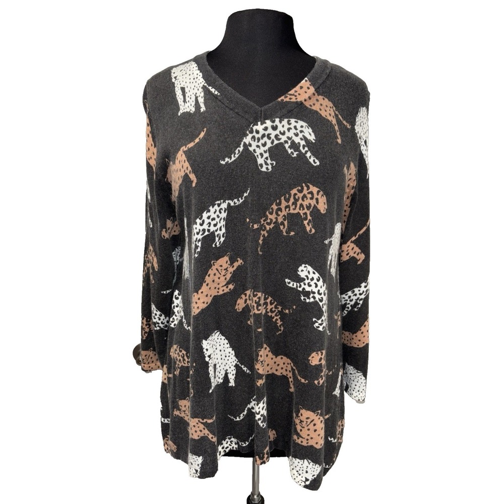 New Shana V Neck Leopard Cheetah Sweater Size M Black Brown Long Sleeve Cat